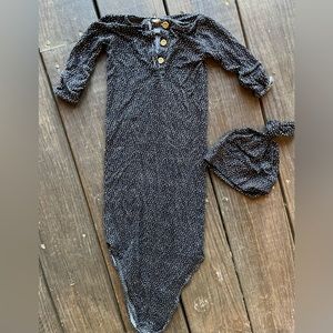 Larkspur Baby Company Knotted Gown & Hat